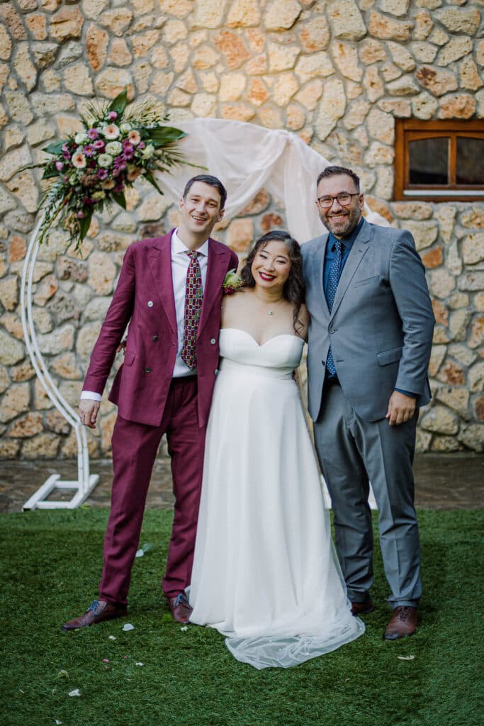 Angol-magyar ceremóniamester, kétnyelvű esküvő, szertartás