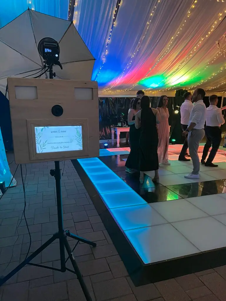 Selfiebox, az esküvők elmaradhatatlan kelléke